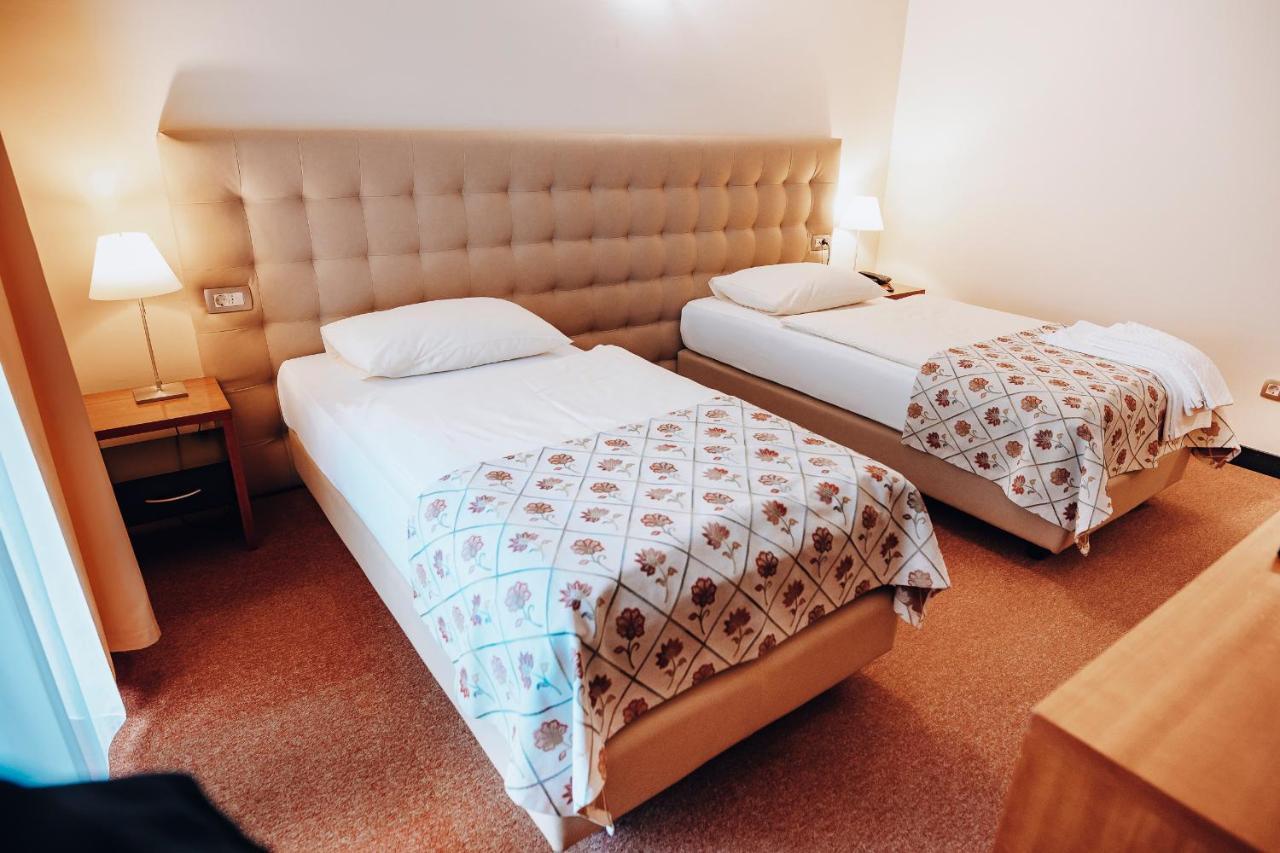 Hotel Hvala Superior - Topli Val Kobarid Ngoại thất bức ảnh
