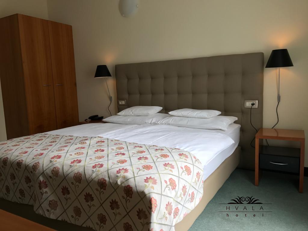 Hotel Hvala Superior - Topli Val Kobarid Ngoại thất bức ảnh