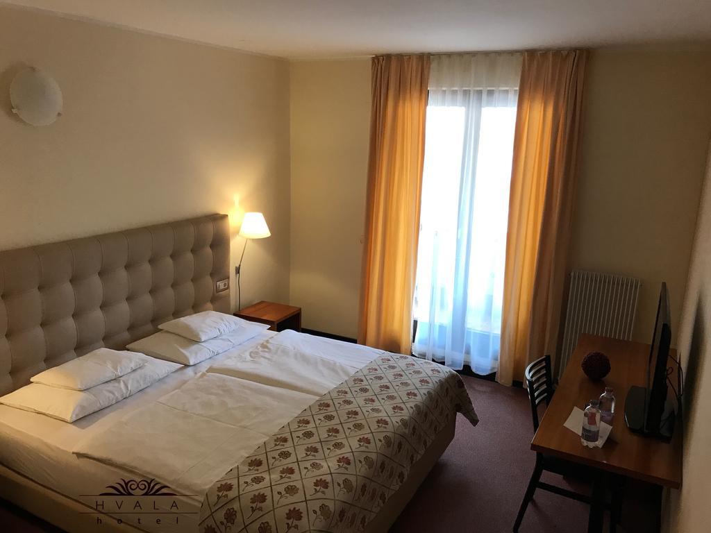 Hotel Hvala Superior - Topli Val Kobarid Ngoại thất bức ảnh